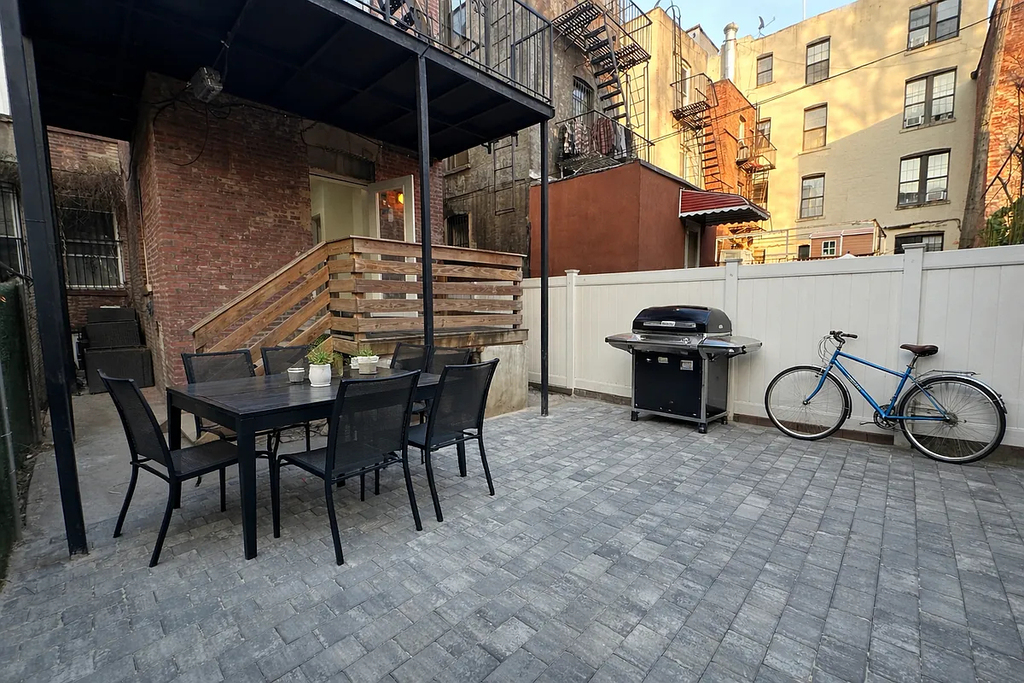 1282 Bushwick Avenue - Photo 9