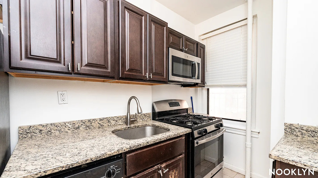 139-09 34th Road - Photo 9