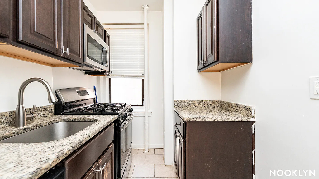 139-09 34th Road - Photo 10