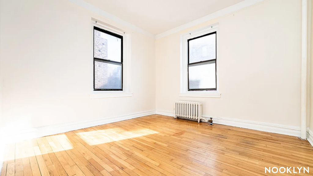 139-09 34th Road - Photo 4