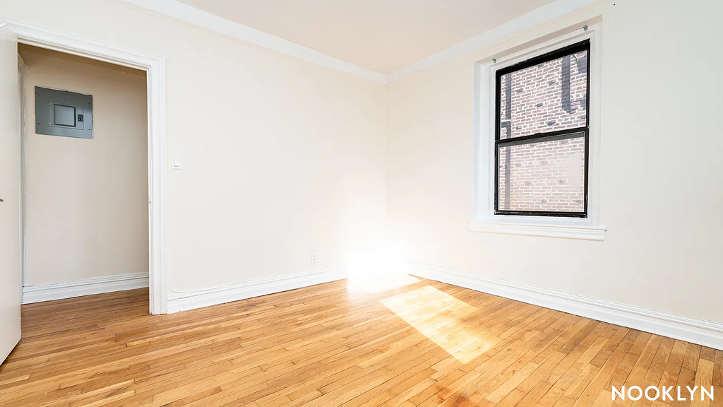 139-09 34th Road - Photo 5