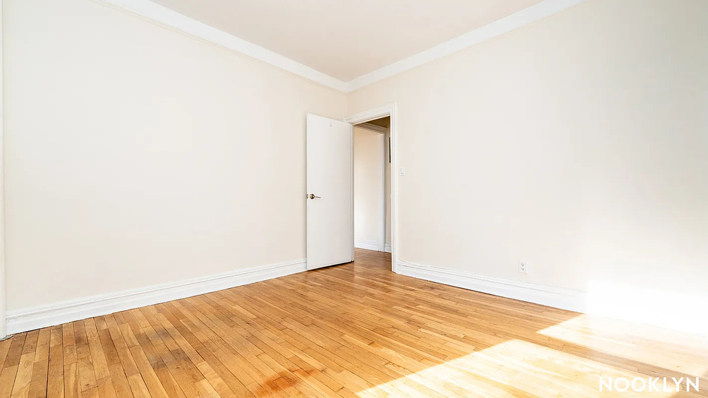 139-09 34th Road - Photo 3