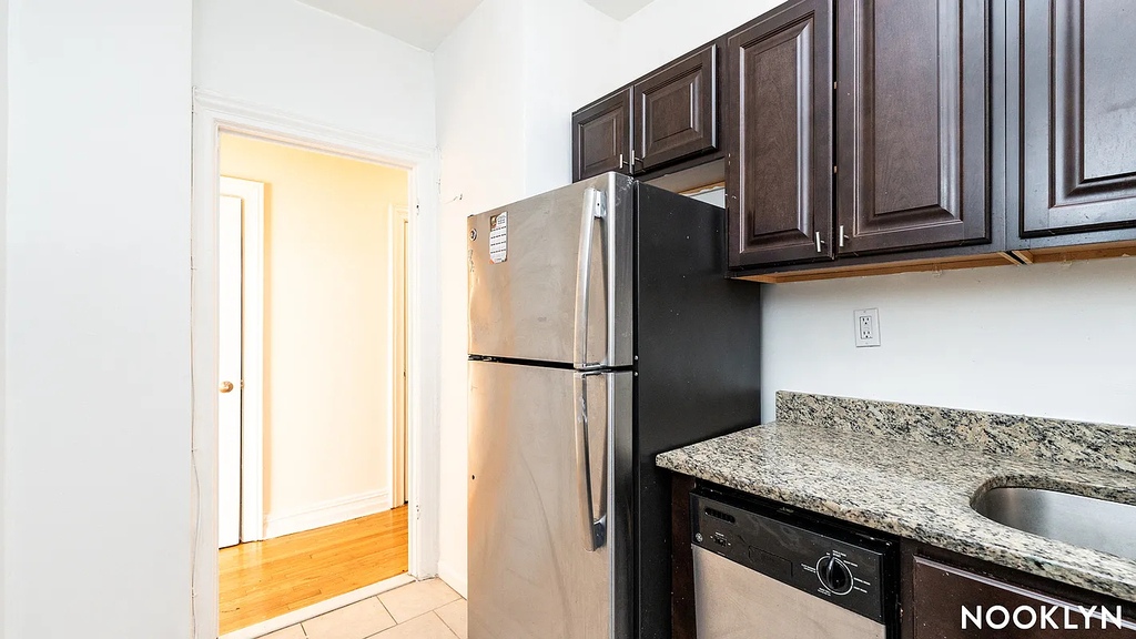 139-09 34th Road - Photo 8
