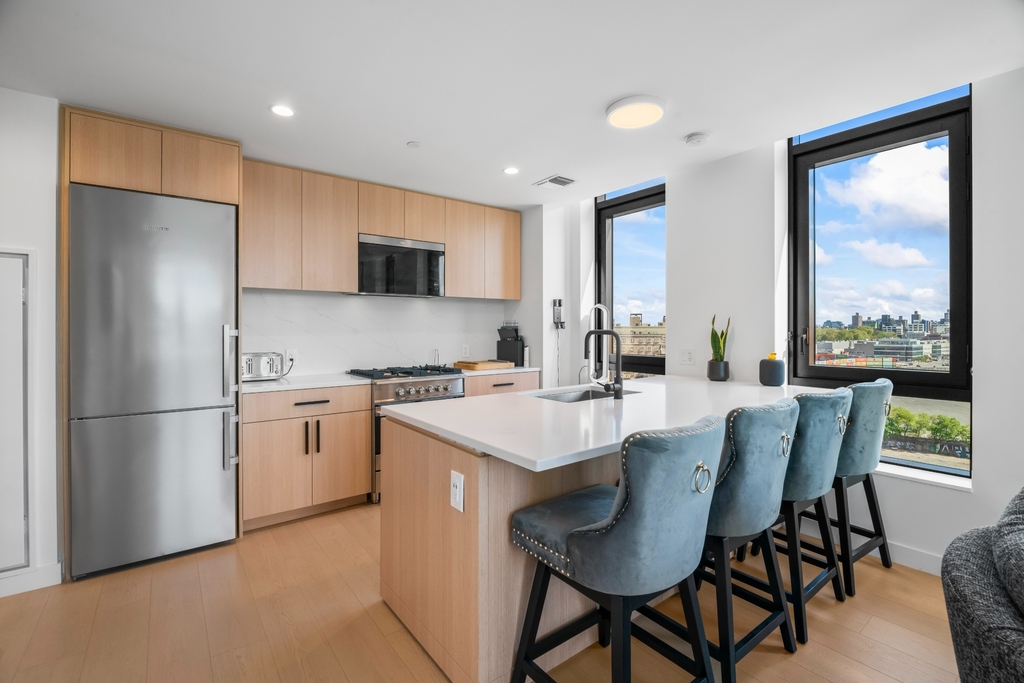 482 Kent Avenue - Photo 2