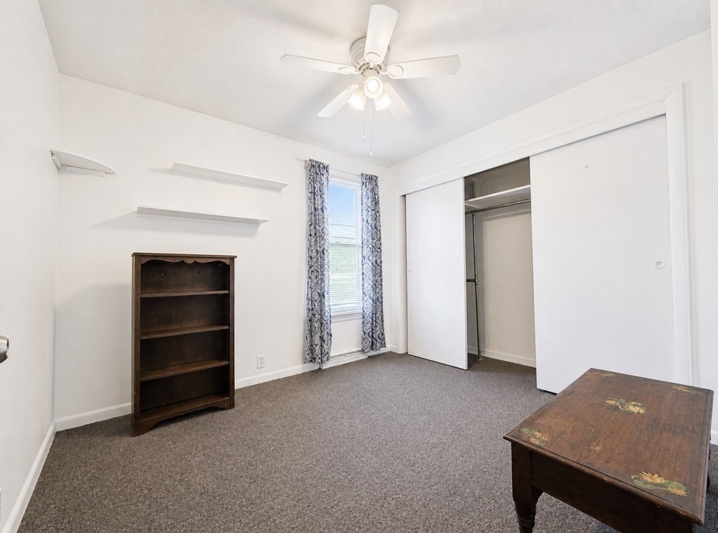 16 Highland Ave - Photo 5