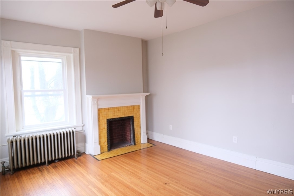 88 W Utica Street - Photo 4