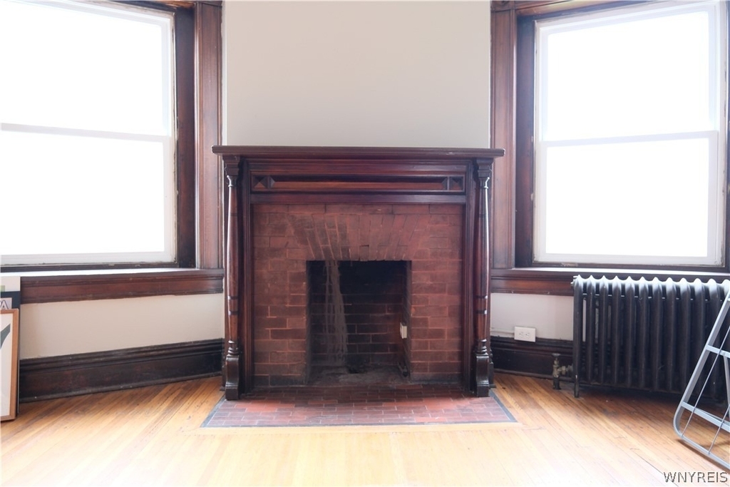 88 W Utica Street - Photo 6