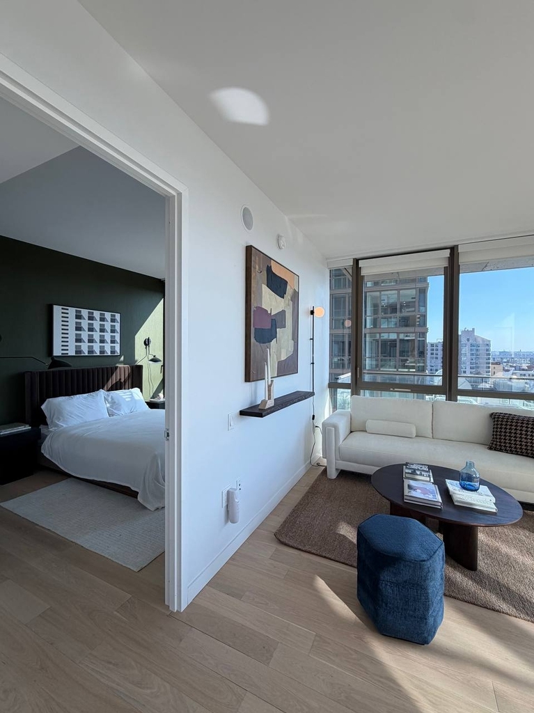 395 Carroll Street - Photo 2