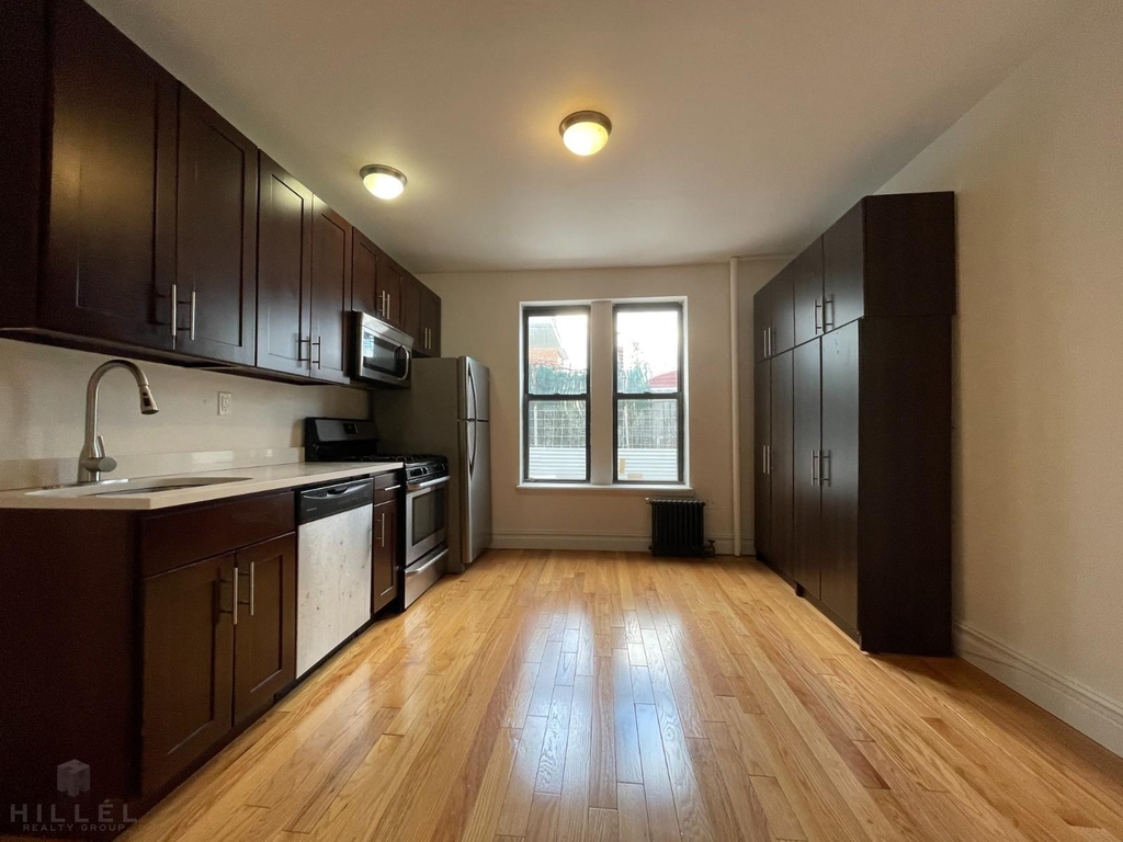 21-81 38th St. - Photo 4