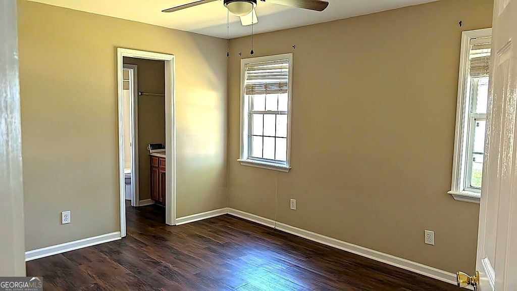 210 Strawbridge Lane - Photo 11