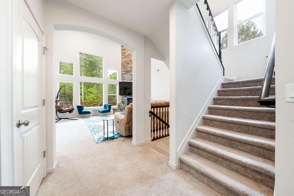 8175 Scenic Ridge Way - Photo 13