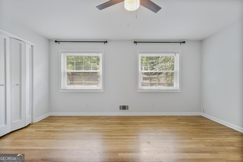 2903 Old Sewell Road - Photo 10