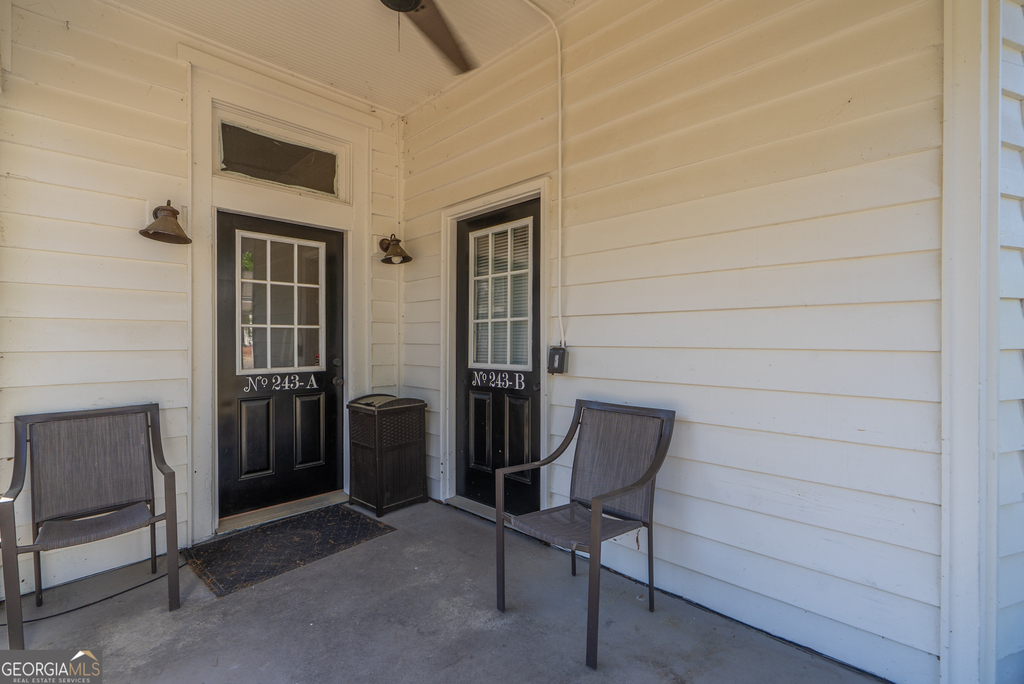 243 Boulevard - Photo 2
