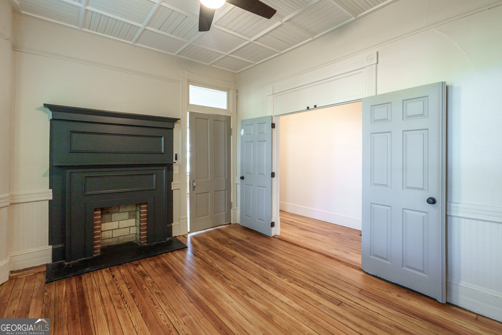 243 Boulevard - Photo 10