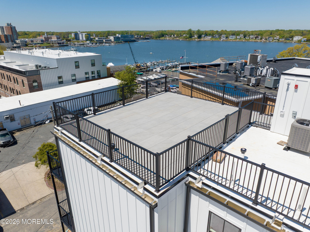9 Wharf Avenue - Photo 20