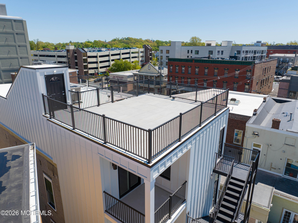 9 Wharf Avenue - Photo 18