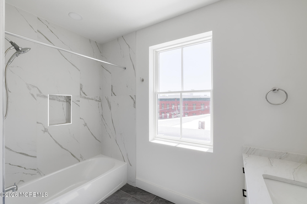 9 Wharf Avenue - Photo 12