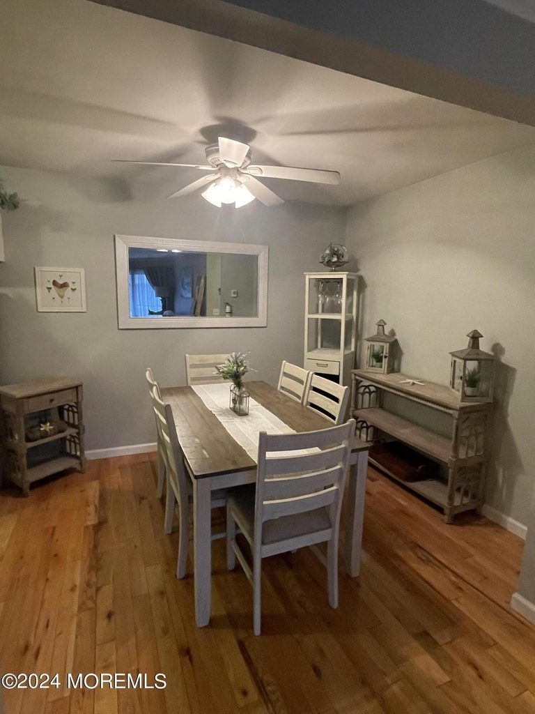 330 Shore Drive - Photo 4