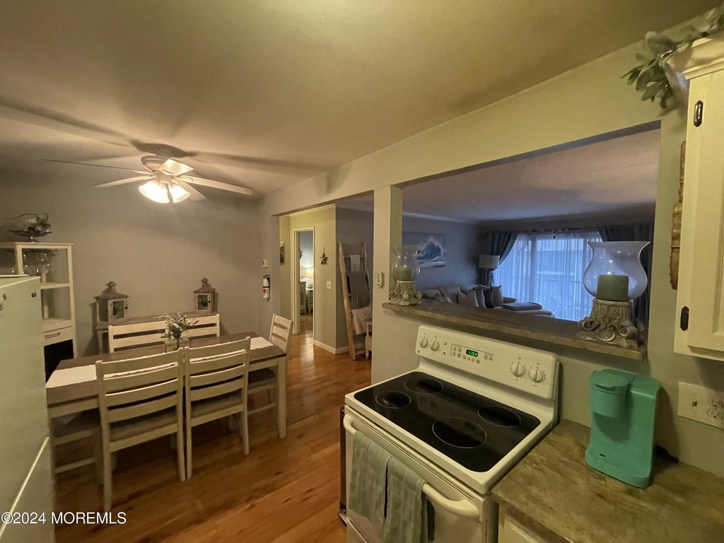 330 Shore Drive - Photo 6