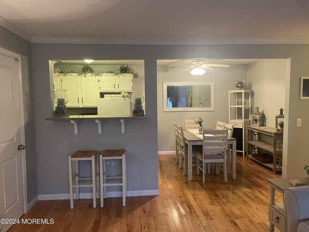 330 Shore Drive - Photo 3
