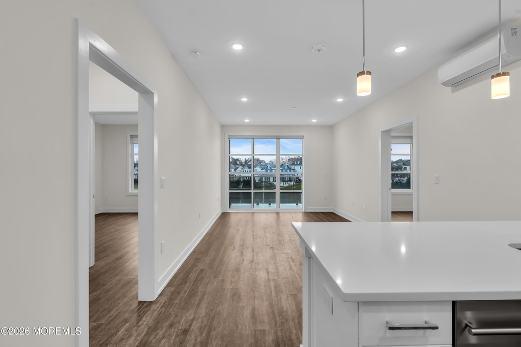 521 Lake Avenue - Photo 0