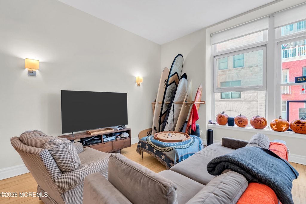 300 Emory Street - Photo 3