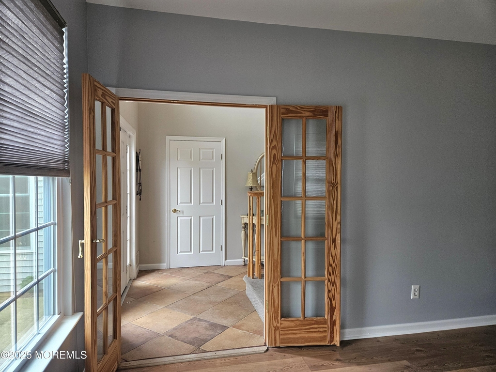 505 Buhler Avenue - Photo 10