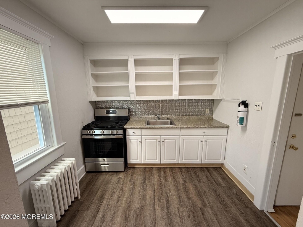 1005 Main Street - Photo 7