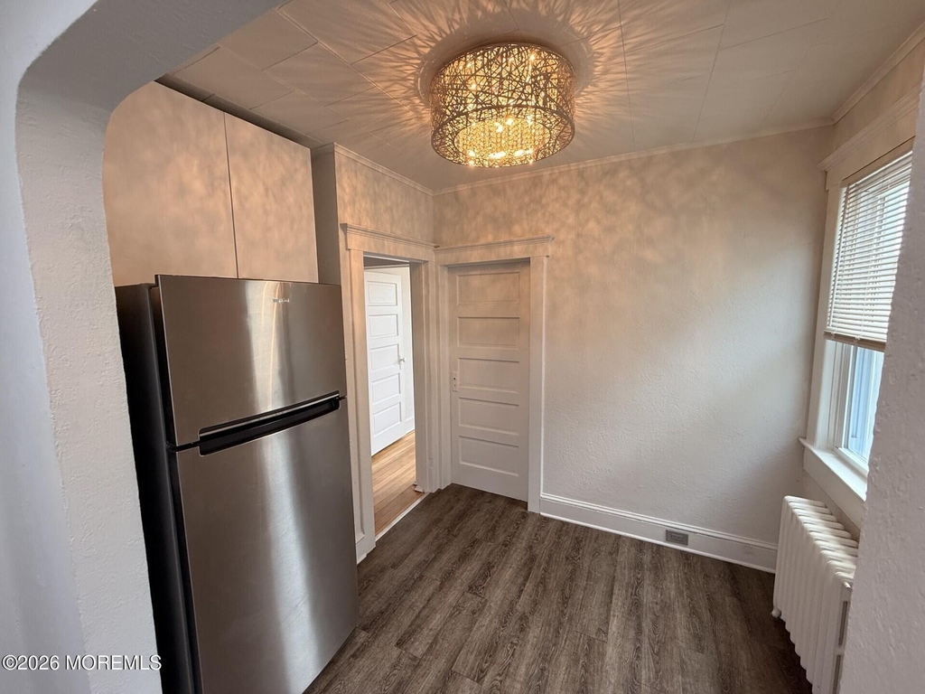 1005 Main Street - Photo 8