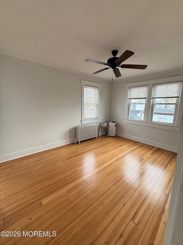 1005 Main Street - Photo 3