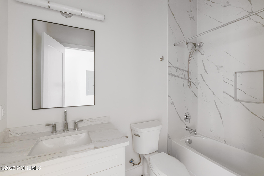 9 Wharf Avenue - Photo 11