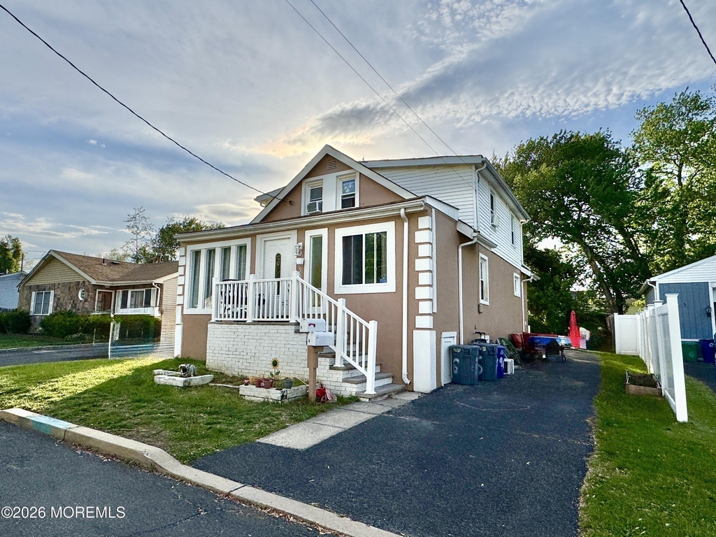 196 Milton Avenue - Photo 1