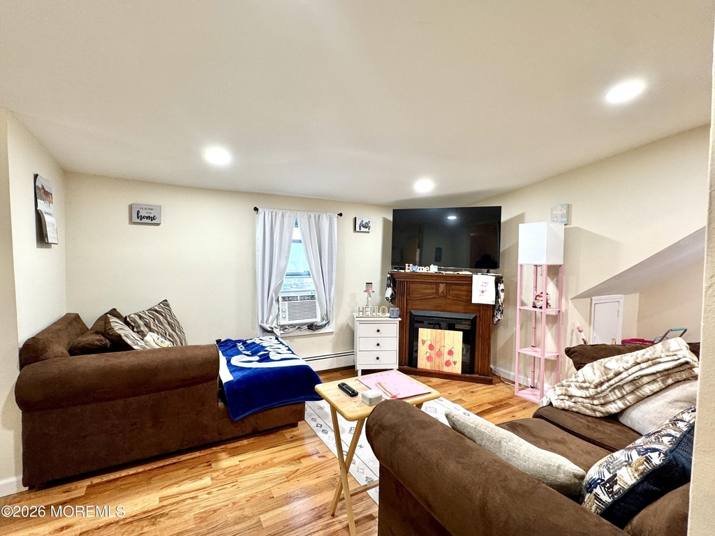 196 Milton Avenue - Photo 2