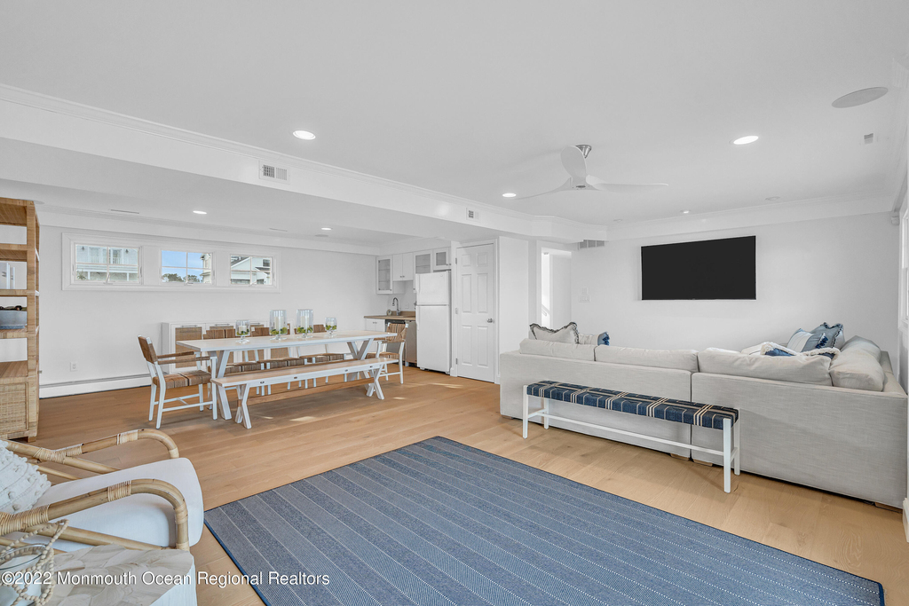 706 Morven Terrace - Photo 42