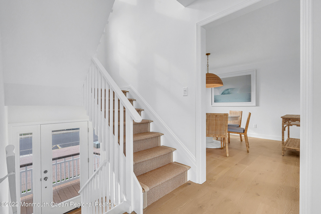706 Morven Terrace - Photo 4