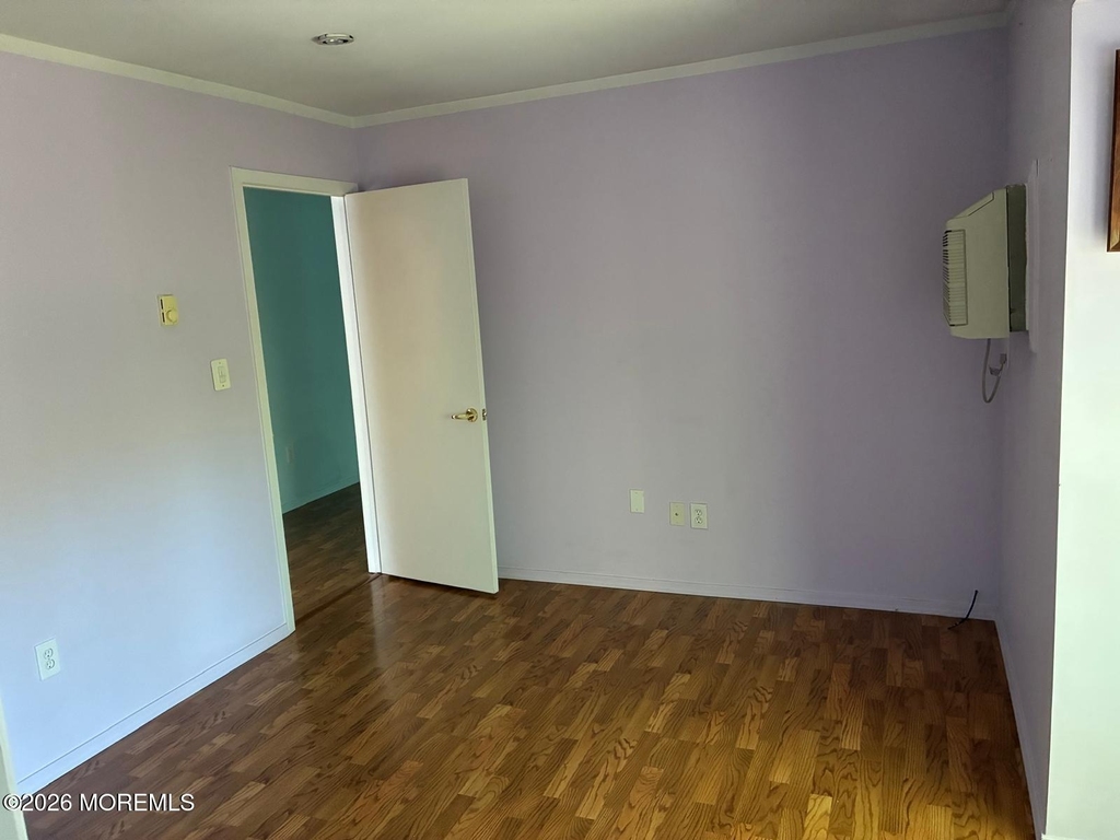 131 Amberly Drive - Photo 5