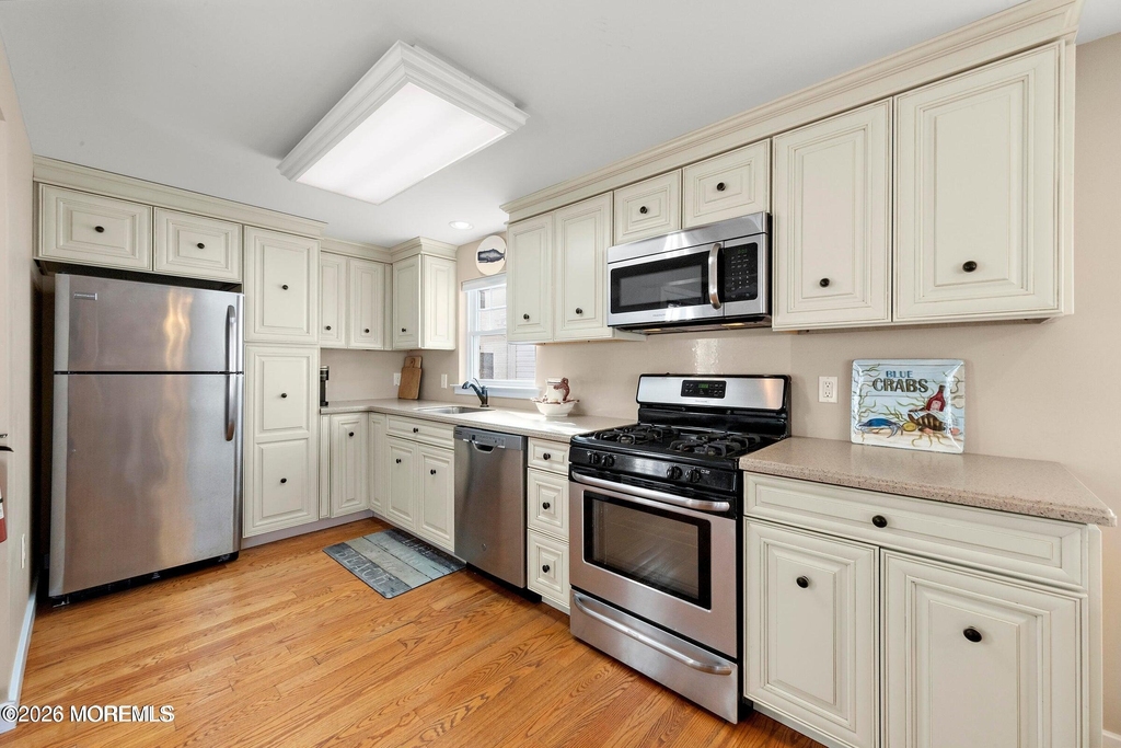 26 W Oceanview Drive - Photo 4