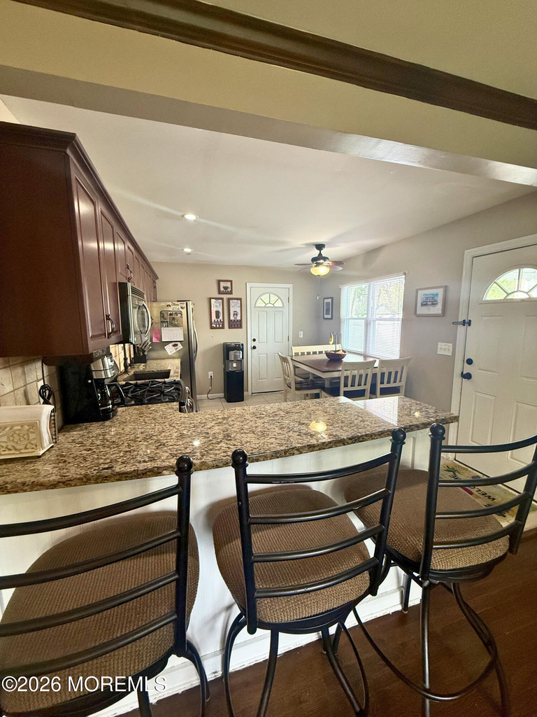 878 Salem Drive - Photo 7