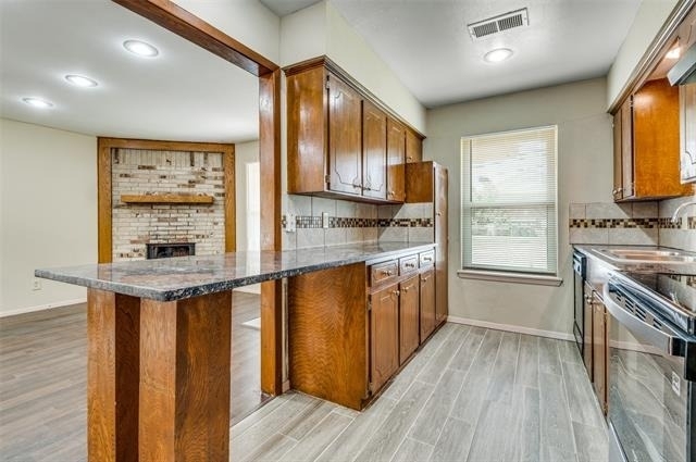 110 Crandall Road - Photo 0