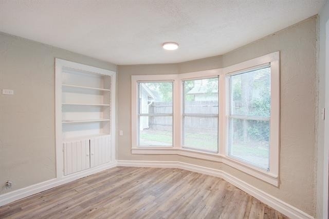 1005 N Buffalo Avenue - Photo 6