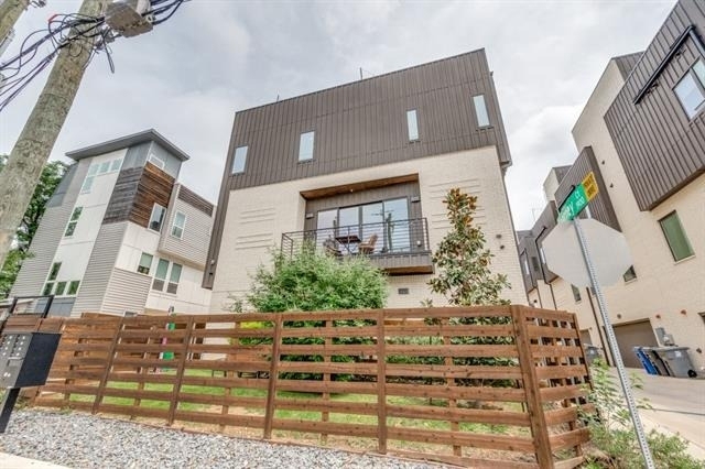 1952 Kearney Court - Photo 1