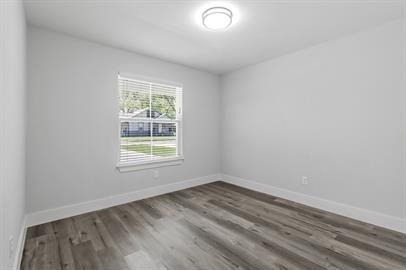 406 W 6th Street - Photo 5