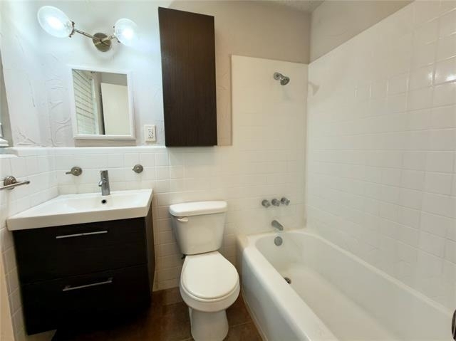 6455 Waverly Way - Photo 3