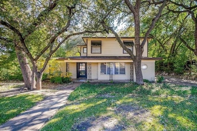 6455 Waverly Way - Photo 0