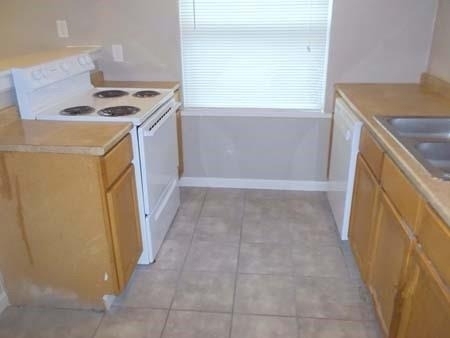 1504 Cardinal Drive - Photo 6