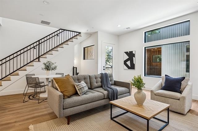 2147 Mail Avenue - Photo 2