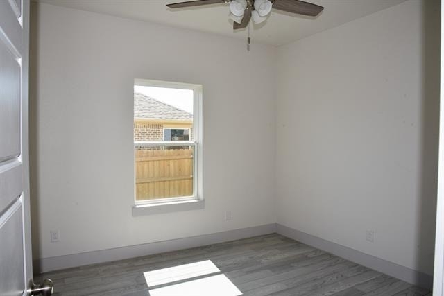 912 Avagail Avenue - Photo 6