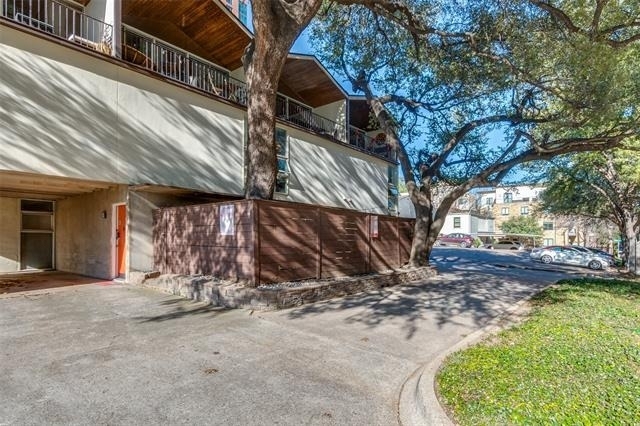 2711 Hood Street - Photo 1
