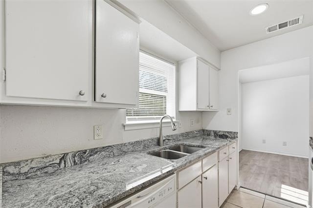 1812 Frances Drive - Photo 2