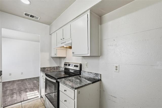 1812 Frances Drive - Photo 5